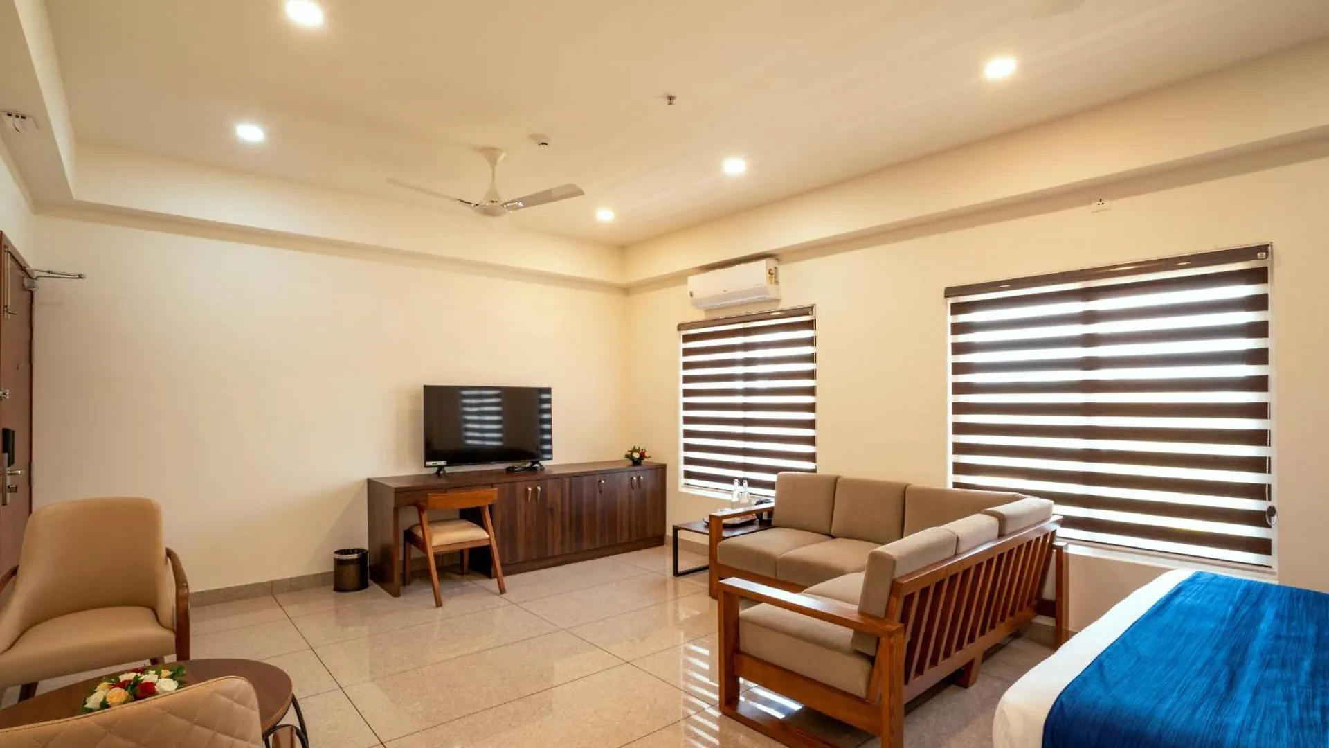 Kumbanad Heritage Hotel Vennikulam