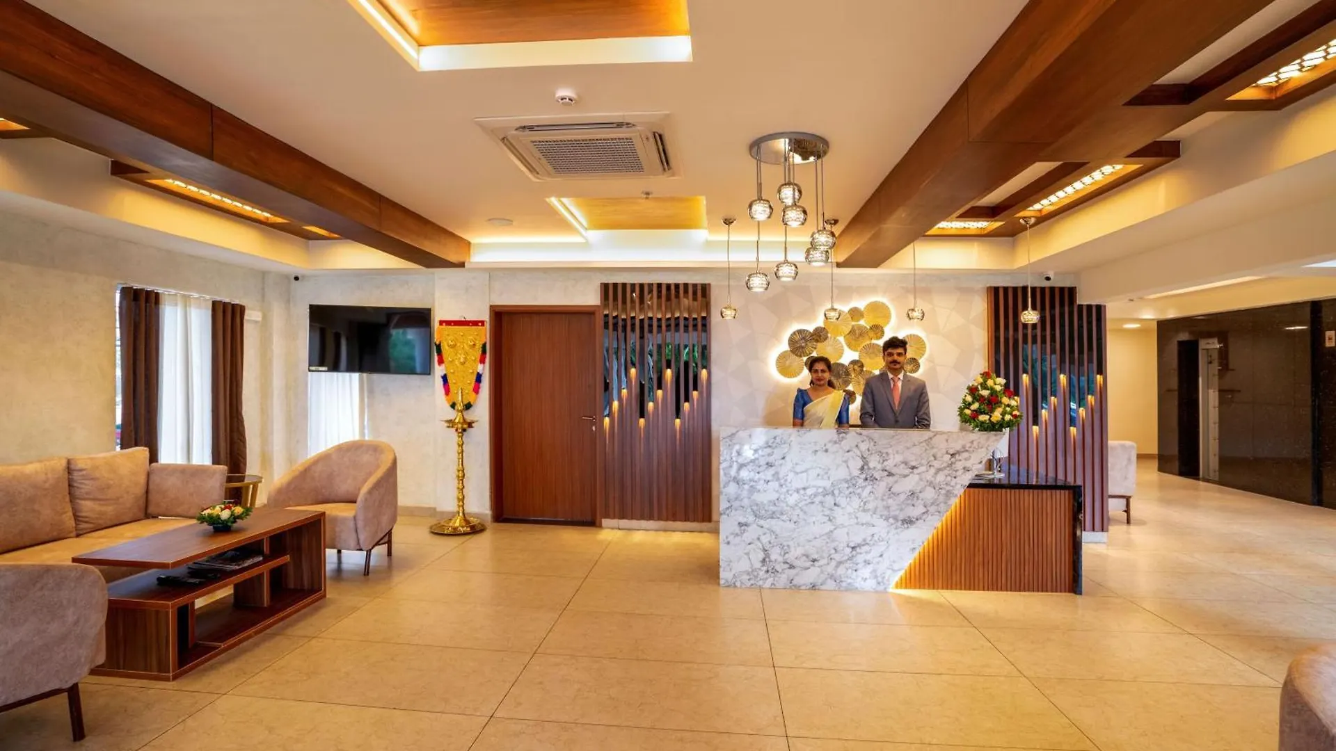 Kumbanad Heritage Hotel Vennikulam